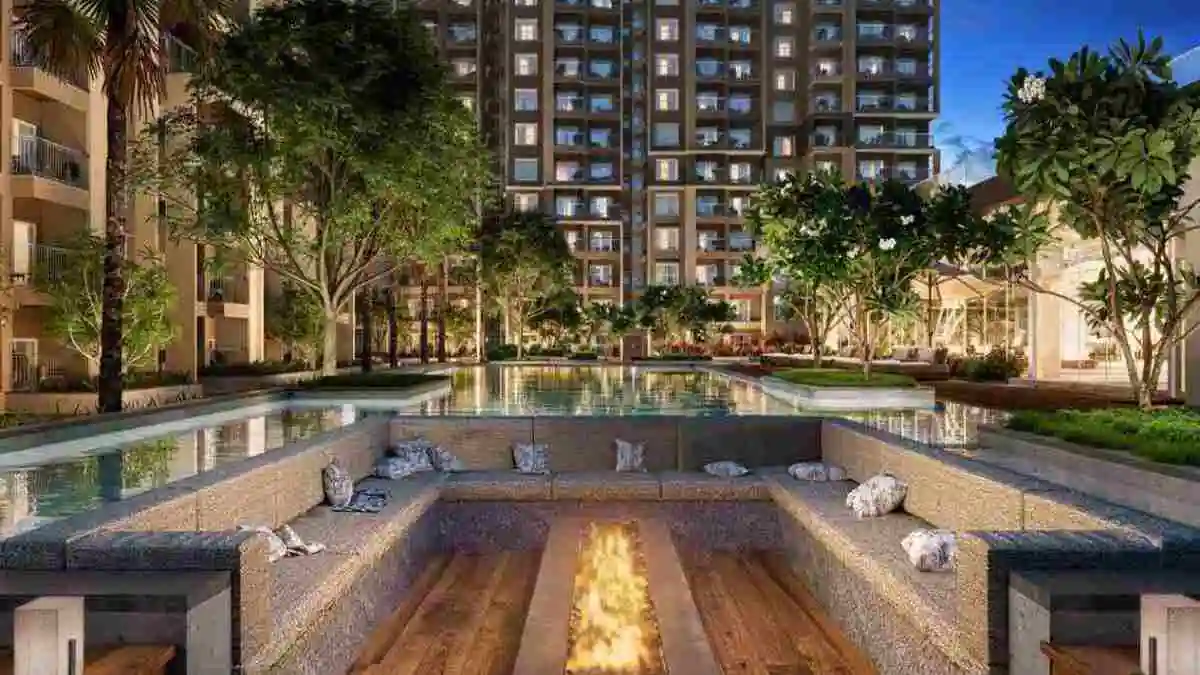 Prestige Park Ridge swimming pool and play area